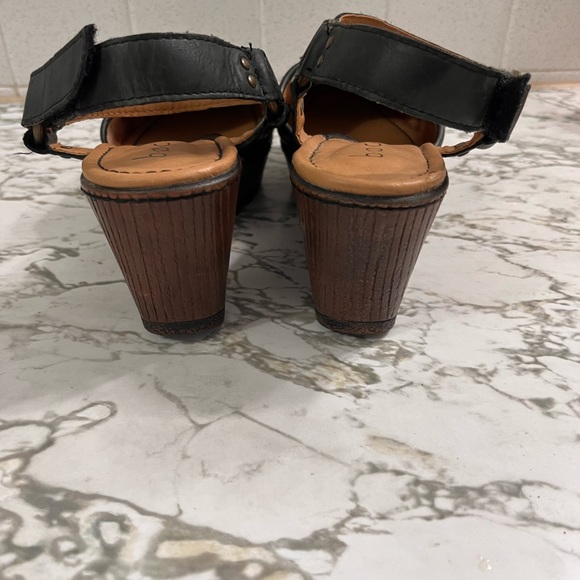 b.o.c. Rina Platform Wedge Clogs - Picture 4 of 12